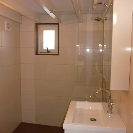 Rechthuis Zouteveen 4* Schipluiden