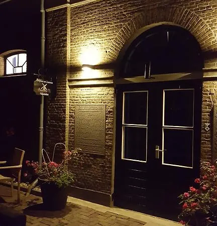 Bed & Breakfast Rechthuis Van Zouteveen