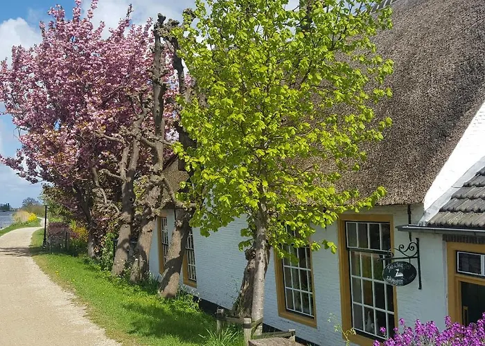 Rechthuis Zouteveen 4*