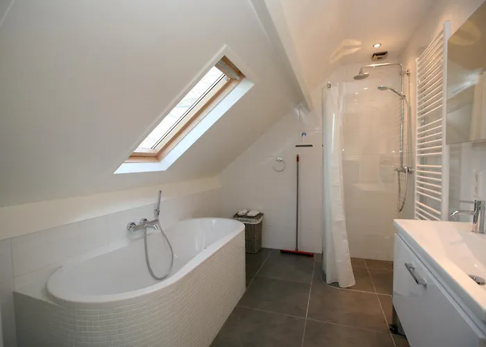 Rechthuis Zouteveen 4* Schipluiden